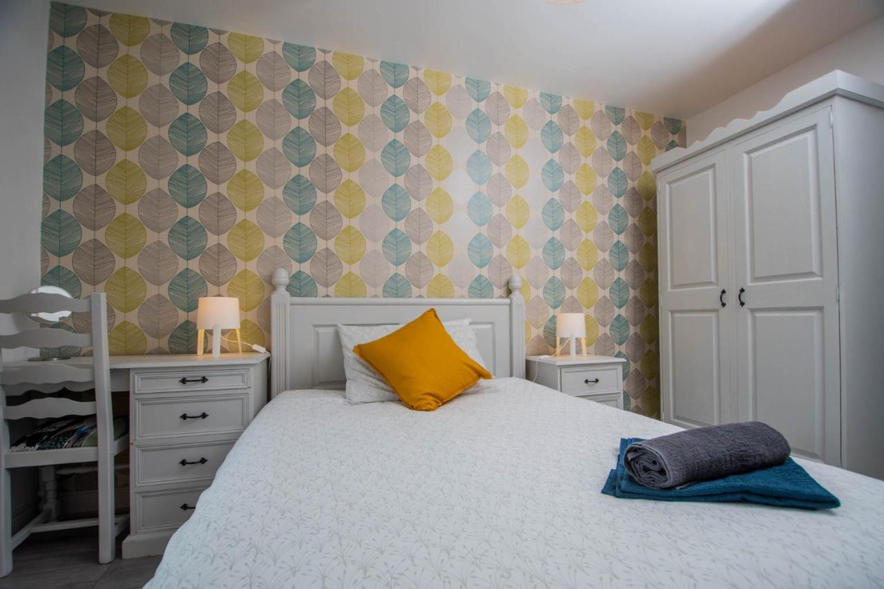 Apartment Centrally Located 2 Bedroom Beach - Views Of The Waves. Bundoran